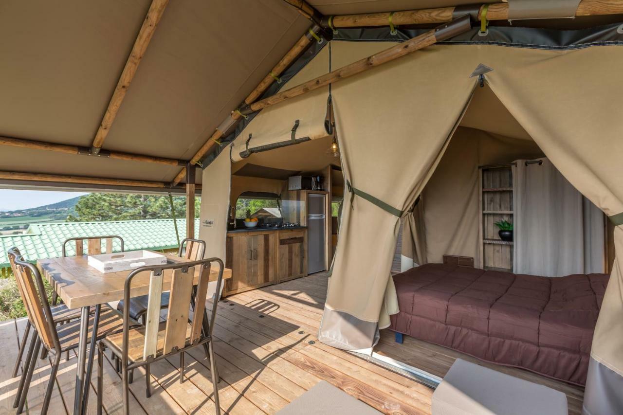 Camping La Boheme Hotel ตูร์นง-โซร์-โฮน ภายนอก รูปภาพ